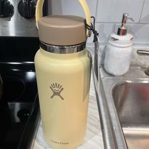 Beech limited edition hydro flask